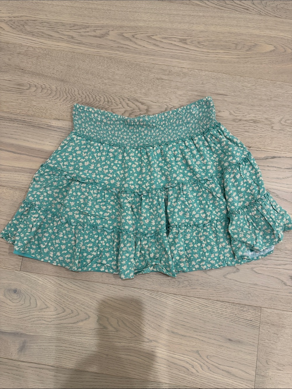 American Eagle Floral Tiered Ruffle Mini Skirt. Sea-foam green